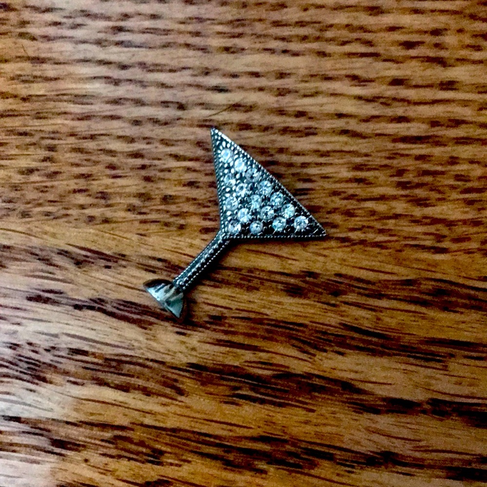 Free w/Bundle!! Rhinestone Martini charm 🍸